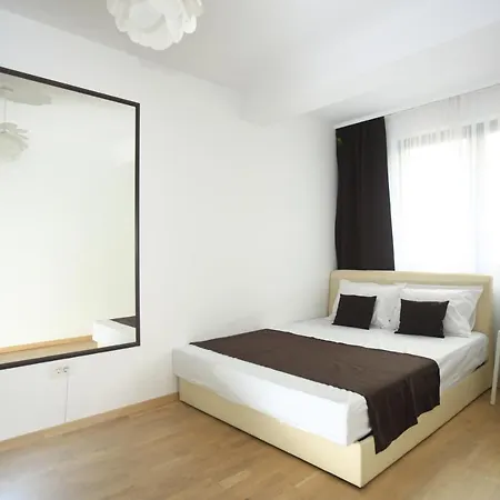 Modern Downtown * براشوف