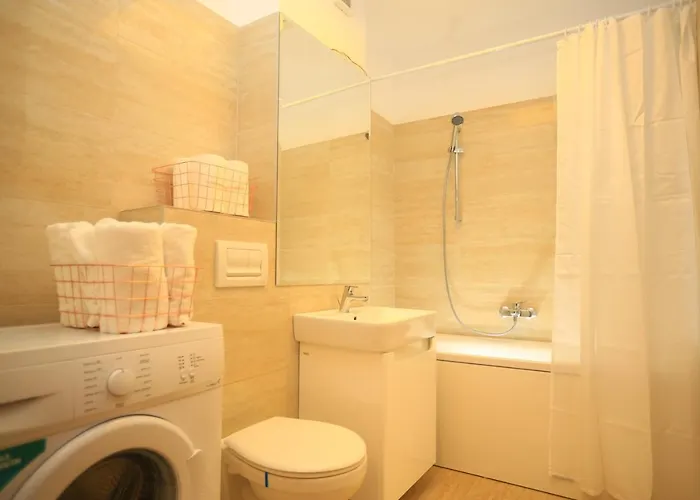 Апартаменти Modern Downtown *